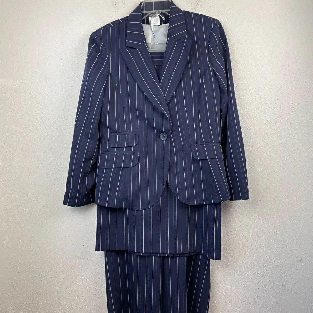 Luciano Dante Three Piece Matching Dress Jacket, Skirt and Pants EUC